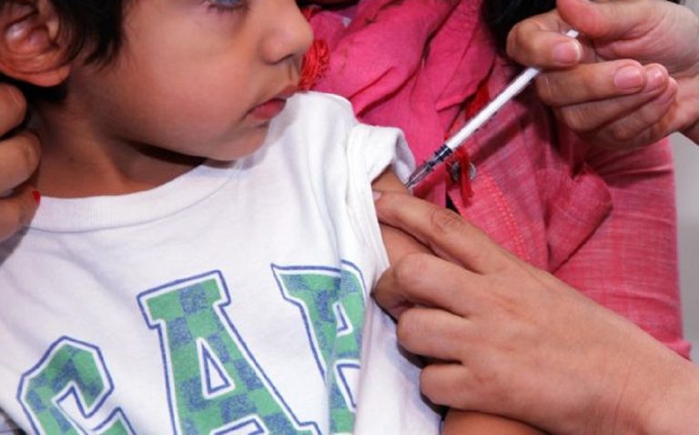 comunidades-preparan-vacunar-ninos
