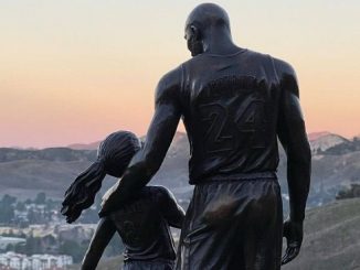 escultura-kobe-bryant