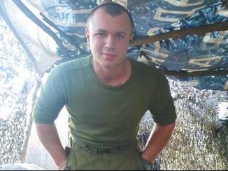 soldado ucraniano puente