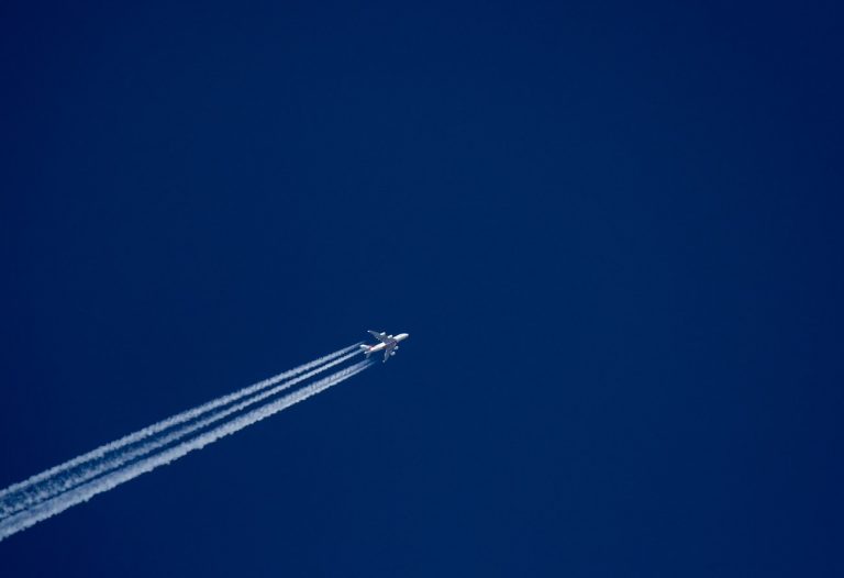 desaparece avión Nepal