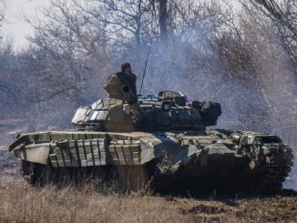 tanque ruso Mariúpol