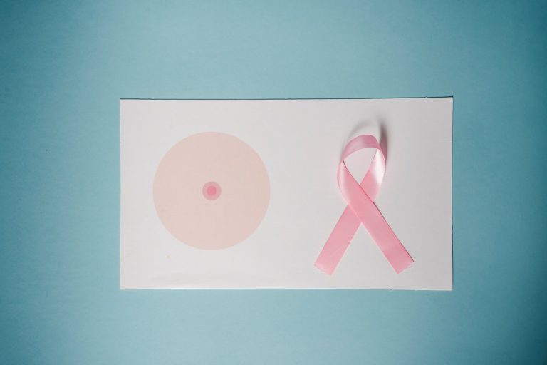 fármaco cáncer de mama