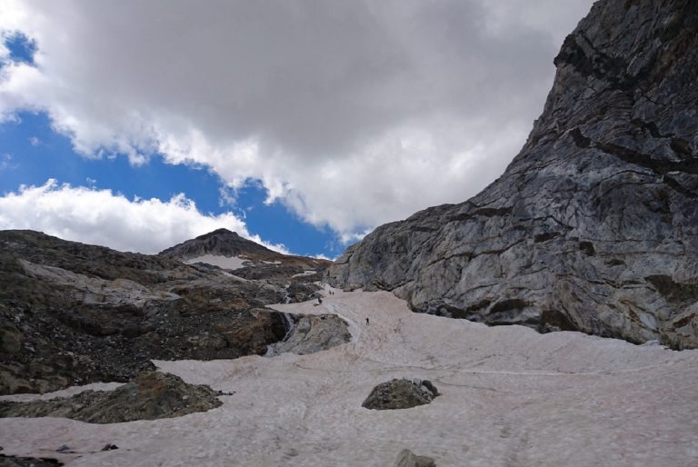 niño desaparecido Alpes