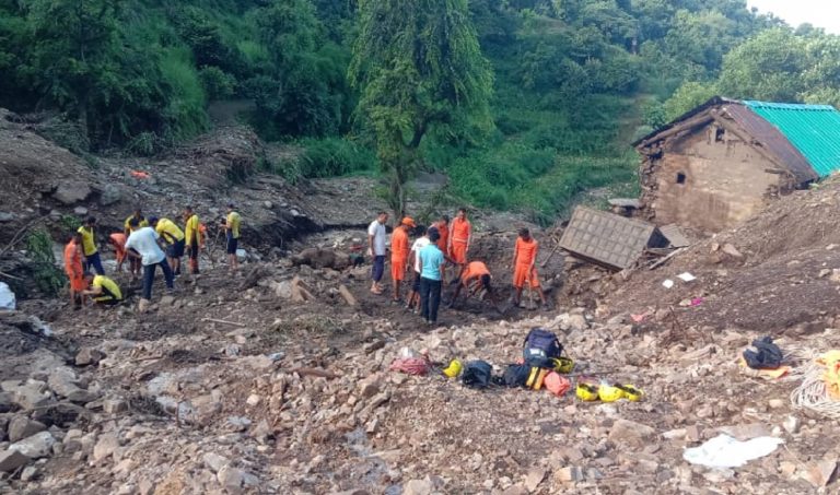 muertos India inundaciones