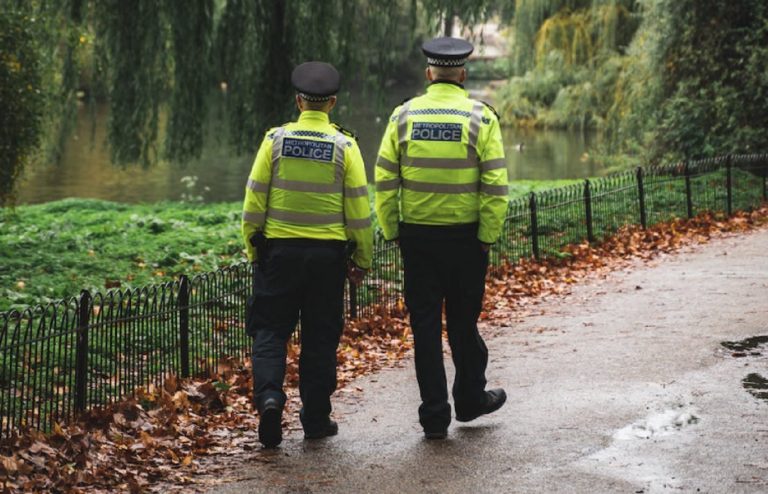 policías apuñalados Londres