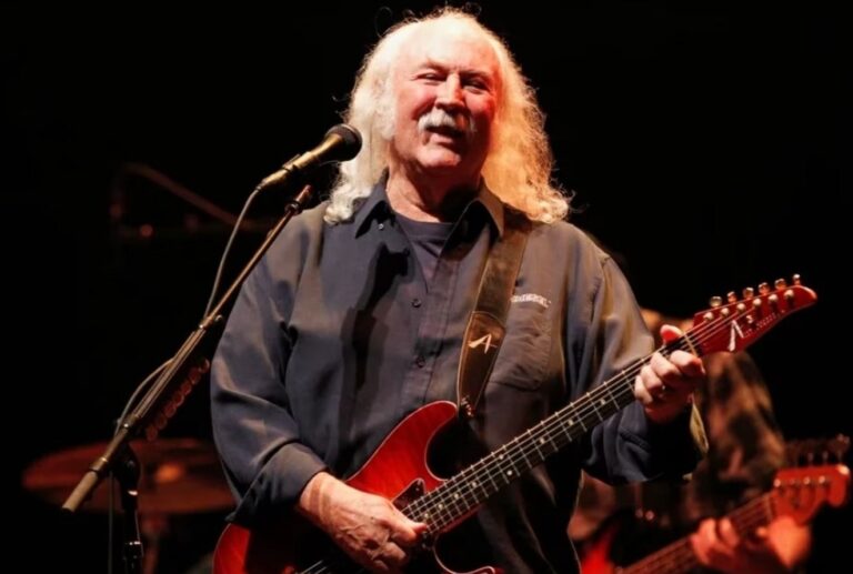 muere David Crosby