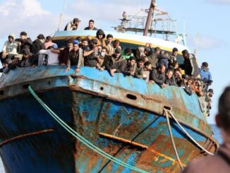 Al menos 17 inmigrantes muertos en un naufragio en el mar Jónico.