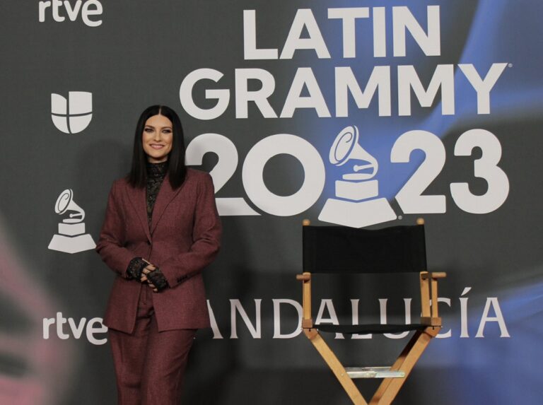 grammy latinos laura pausini