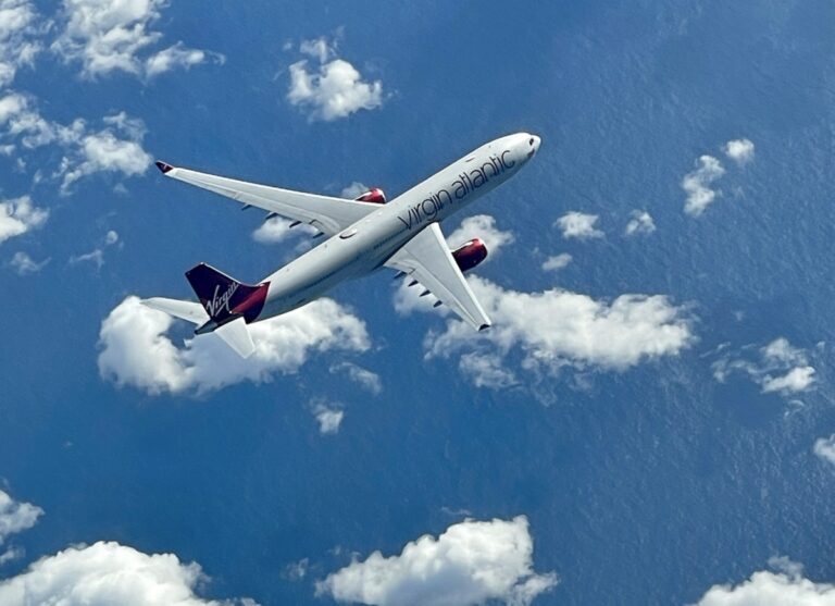 primer vuelo combustible ecológico