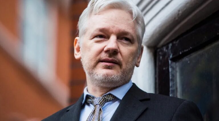 Assange premio nobel