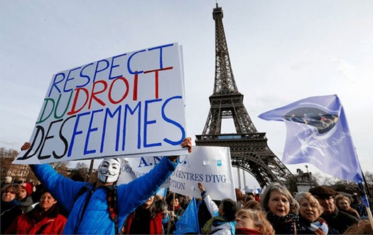 Francia aborto Constitución