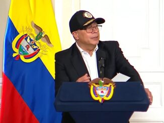 Gustavo Petro gorra