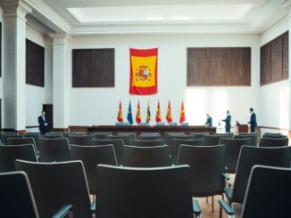 tension institucional en la inauguracion del ano judicial espanol python 1757012711