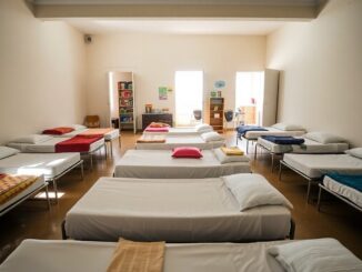 el tribunal supremo ordena al gobierno espanol acoger a menores no acompanados solicitantes de asilo 1766829604